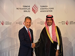 SUUDİ BAKAN, 150 MİLYAR DOLARLIK PROJE PORTFOYÜ AÇIKLAYIP DAVET ETTİ